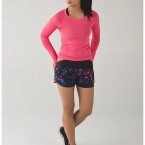 Lululemon Run Times Short Size 8 Dandy Digie Multi Black Pink Blue